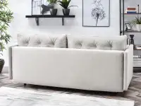 Sofa rozkładana MOLLY POPIELATA z pikowanymi poduchami - tapicerowany tył