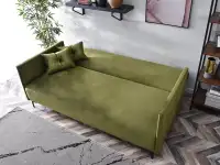 Stylowa kanapa do salonu MOLLY OLIWKOWA wolnostojąca - funkcja spania