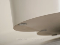BEŻOWY stół okrągły 130 cm na zaokrąglonej podstawie OLMO - filcowane stópki