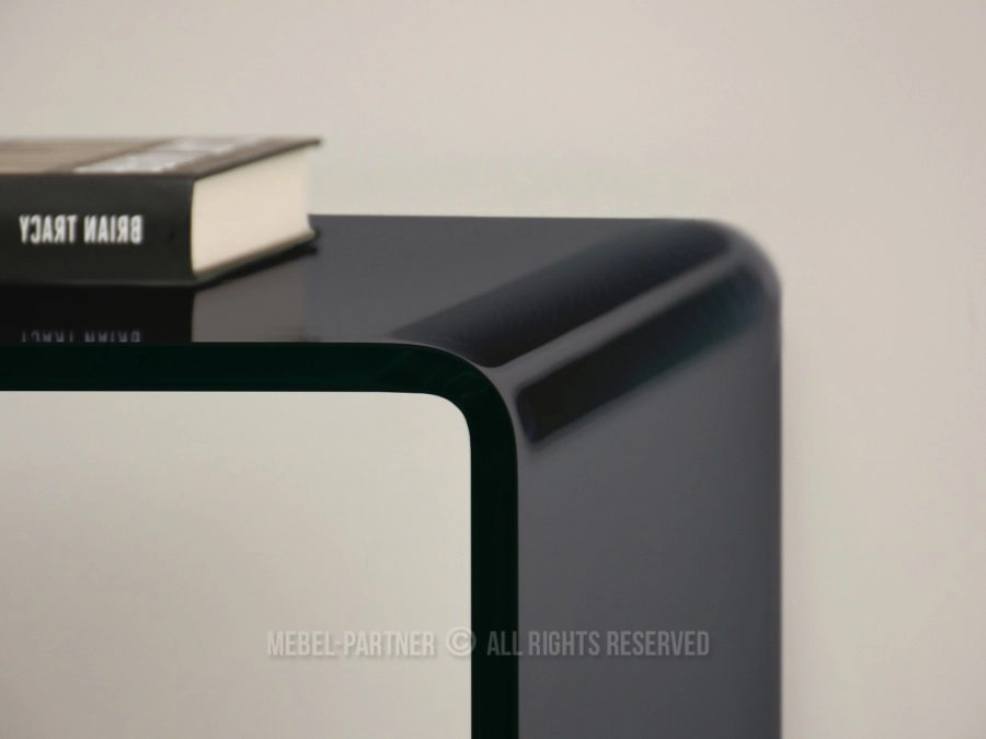 Materiały premium i perfekcyjne wykonanie konsoli Emerald