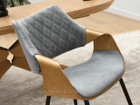 Krzesło SZARE WELUROWE RENZO GIĘTE DREWNO DĄB - zbliżenie na siedzisko krzesła