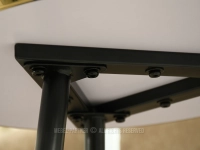 Zestaw okrągłych stolików ze złotymi stopkami ZOE S + XL - element montażu